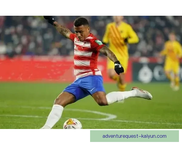 荷兰阿克右后卫状态回暖，展现出更高竞争力的趋势分析