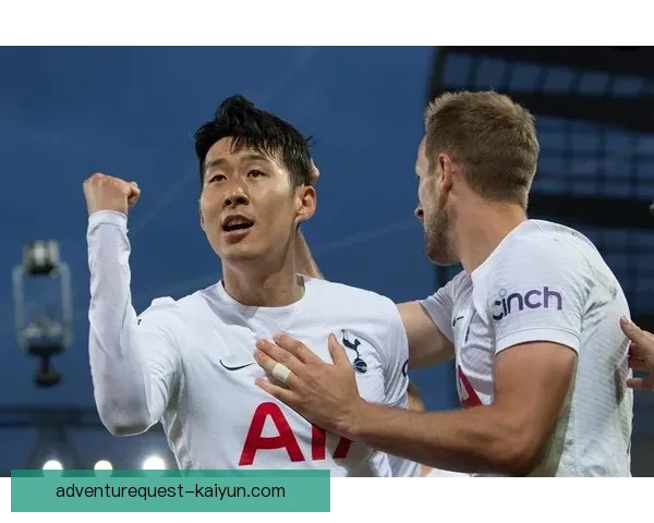 孙兴慜与凯恩的黄金搭档状态回暖，继续引领热刺进攻锋线