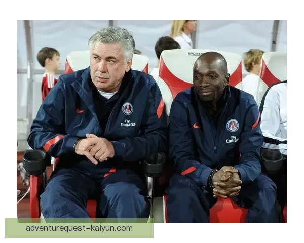 安切洛蒂战术风格近期表现稳健，攻守平衡持续提升升